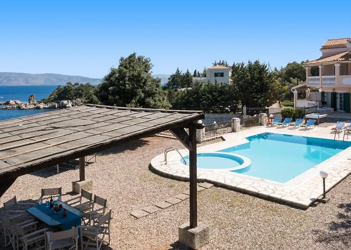 Angelos By * Κασσιόπη